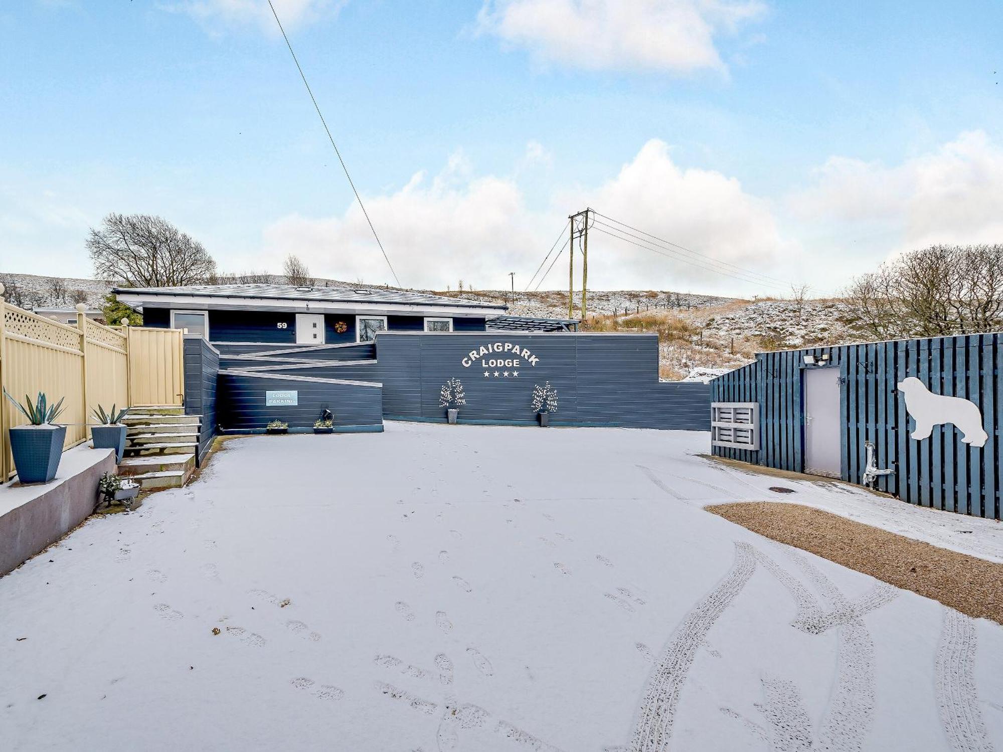 Craigpark Lodge Caldercruix Exterior foto